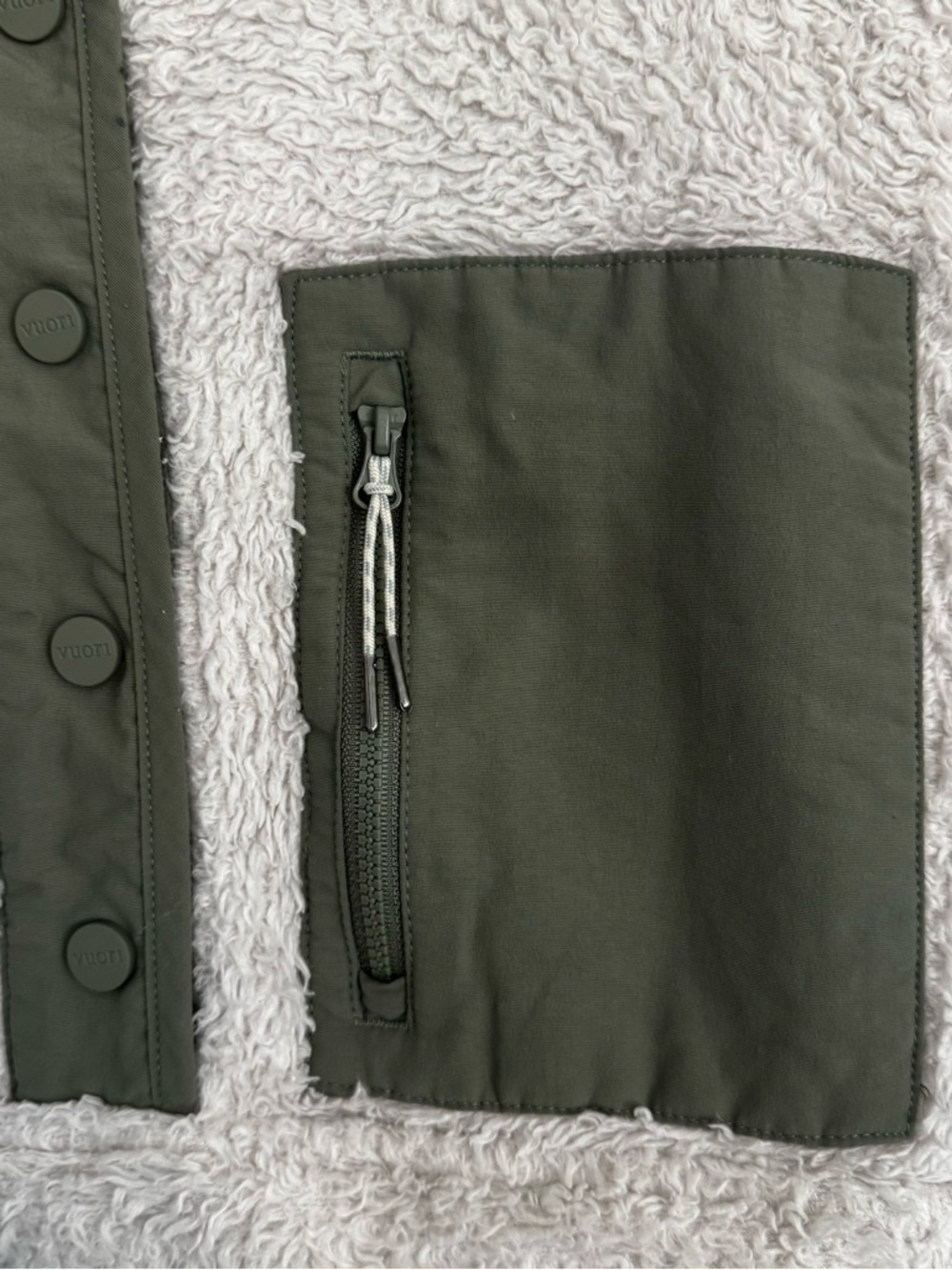 VUORI Cozy Popover Sherpa Size Large - Picture 6 of 9